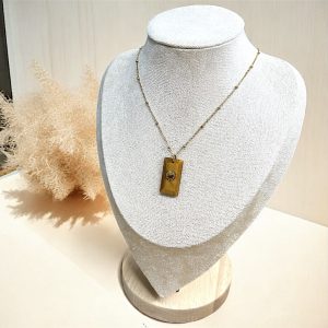 Collier Rayna