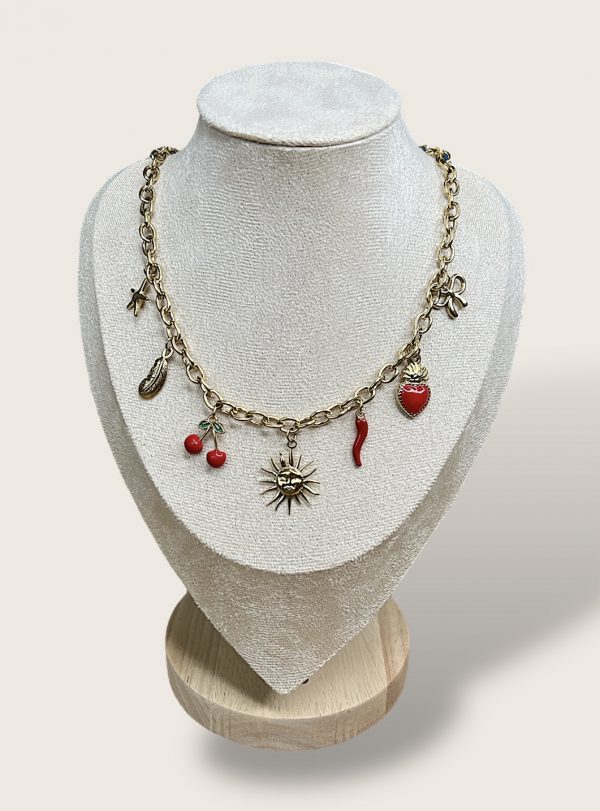 Collier Red
