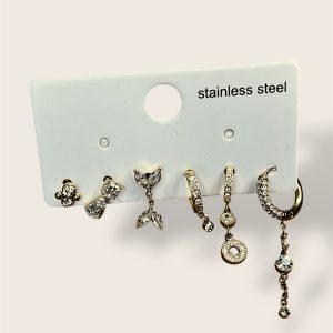 Un lot de boucles d’oreilles
Pépite